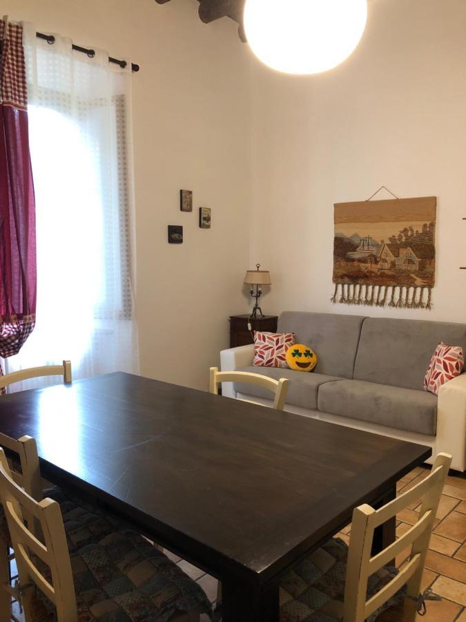 דירות Villa Guardia Iris מראה חיצוני תמונה